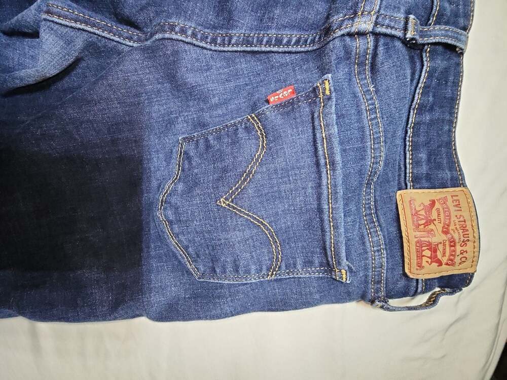Levi's 711 Skinny Jeans Women's 28x28 - Picture 6 of 6